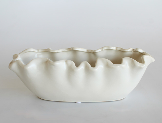 Medium White Frill Edge Ceramic Oblong Bowl